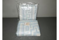 Хлопковое одеяло Vladi голубого цвета, размер 140х205 см